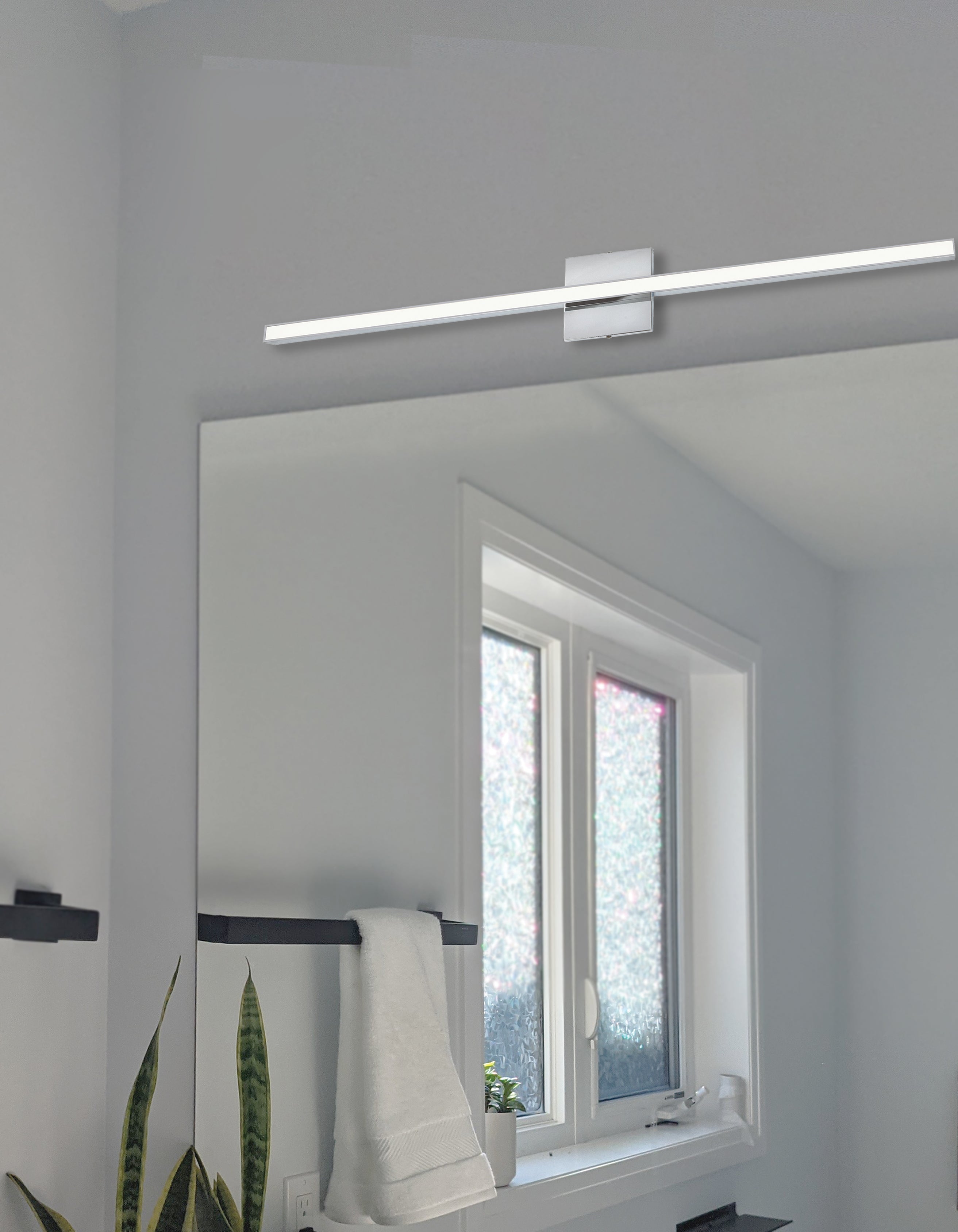 Dainolite Alexander Vanity Light 24W w/ Frosted Acrylic Diffuser | Ambient - Polished Chrome 2